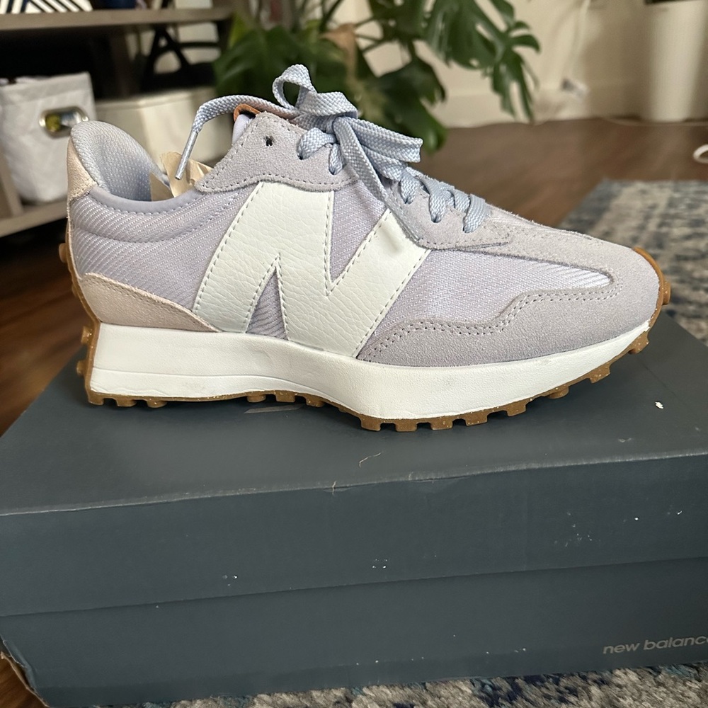 New Balance Women’s Lavender and White Lace-Up Sneakers